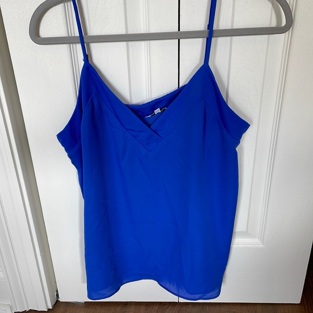 royal blue tank